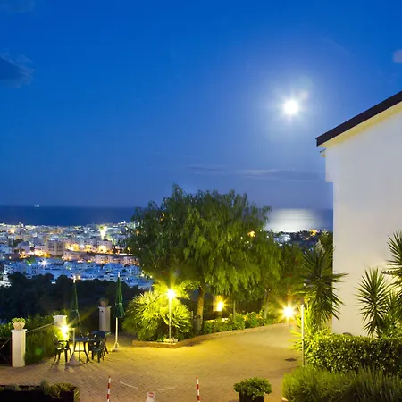 Chiesiola Апарт-отель Вьесте