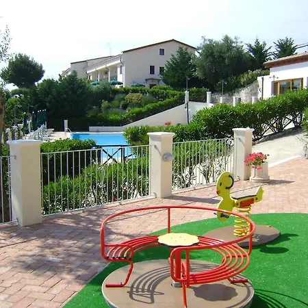 شقة فندقية Chiesiola 2*