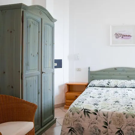 Aparthotel Chiesiola 4*