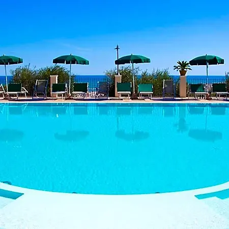 Chiesiola 4* Vieste