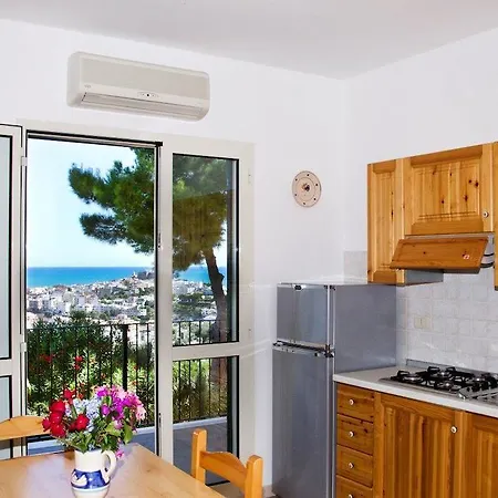 Aparthotel Chiesiola Vieste