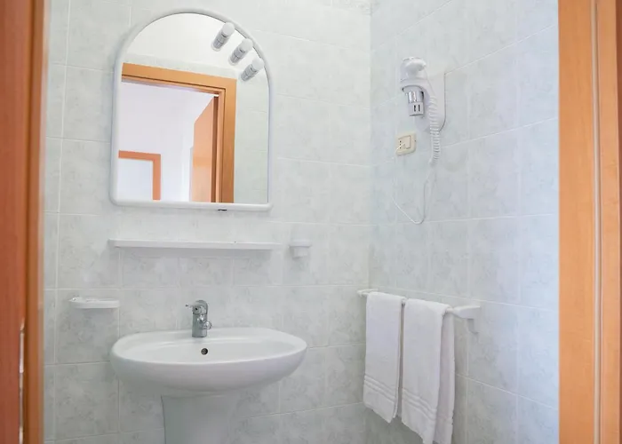 מלון דירות Chiesiola 4*