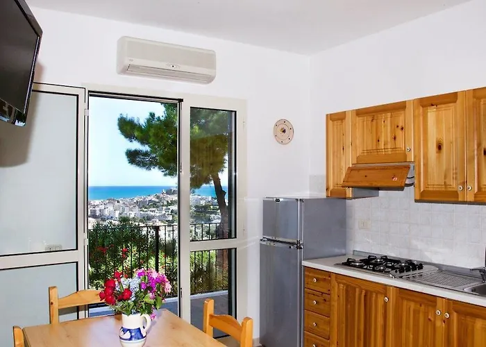 Apartahotel Chiesiola Vieste