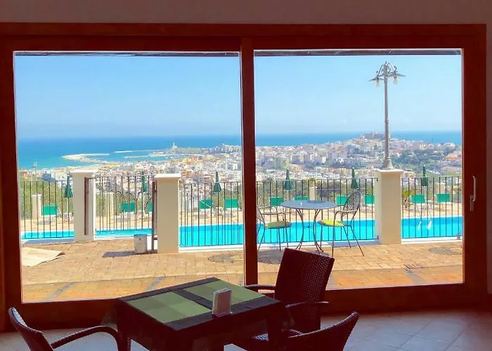 Chiesiola מלון דירות ויאסטה